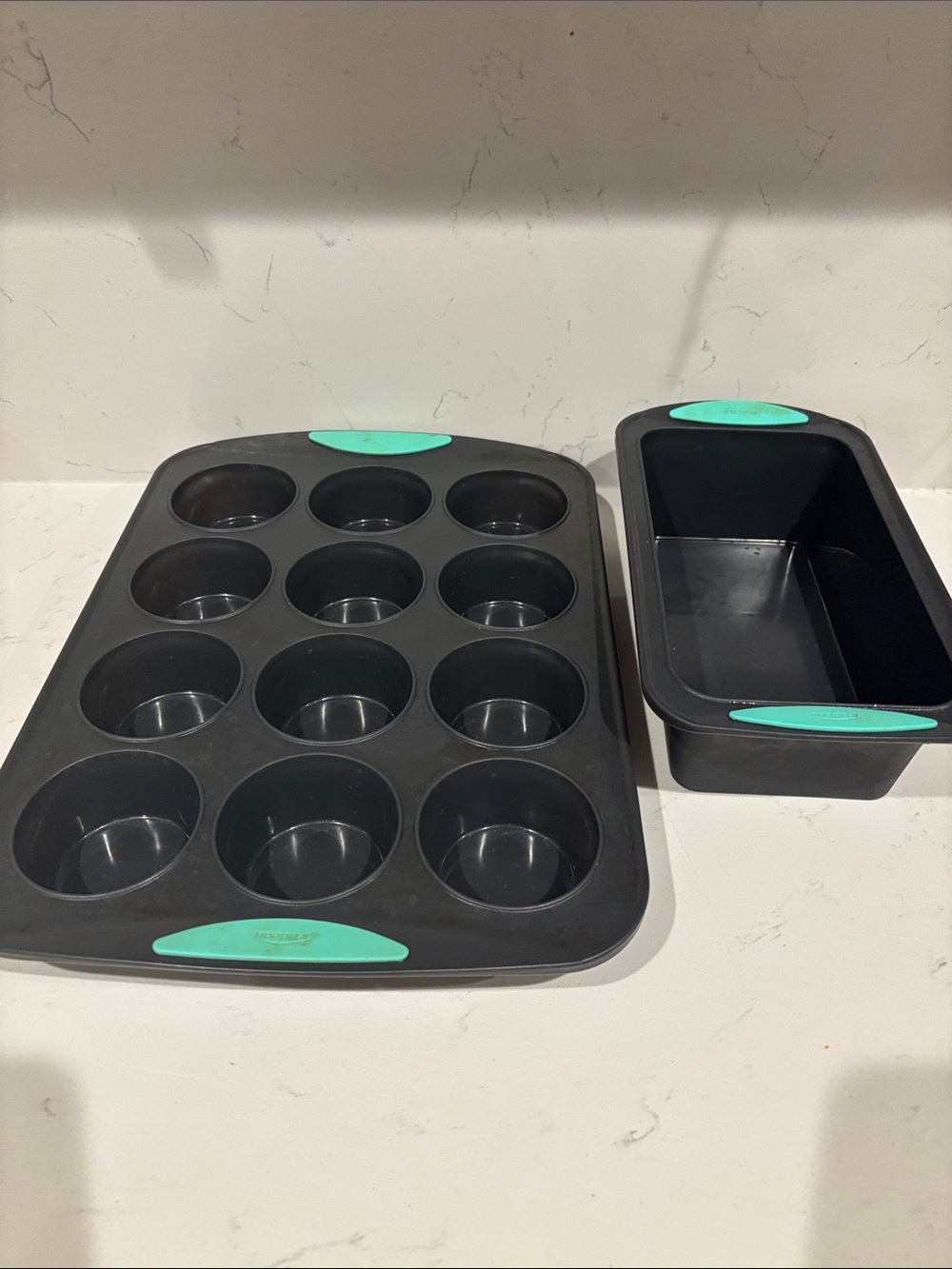 Trudeau  Black Silicone Muffin and Loaf Pan Set with Mint Accents